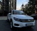 Белый Фольксваген Тигуан, объемом двигателя 1.98 л и пробегом 99 тыс. км за 13700 $, фото 7 на Automoto.ua