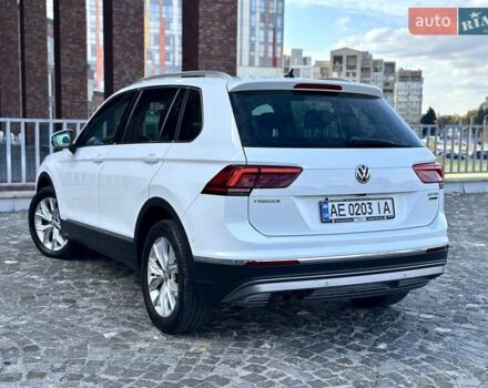 Фольксваген Тигуан 2017 в Днепре (Днепропетровске) на Automoto.ua Белый Фольксваген Тигуан, объемом двигателя 1.98 л и пробегом 88 тыс. км за 24900 $, фото 29 на Automoto.ua