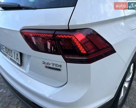 Фольксваген Тигуан 2017 в Днепре (Днепропетровске) на Automoto.ua Белый Фольксваген Тигуан, объемом двигателя 1.98 л и пробегом 88 тыс. км за 24900 $, фото 27 на Automoto.ua