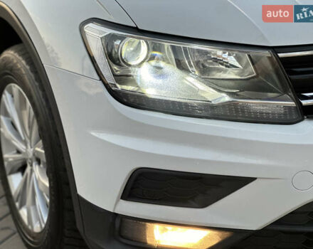Белый Фольксваген Тигуан, объемом двигателя 1.97 л и пробегом 258 тыс. км за 23300 $, фото 21 на Automoto.ua