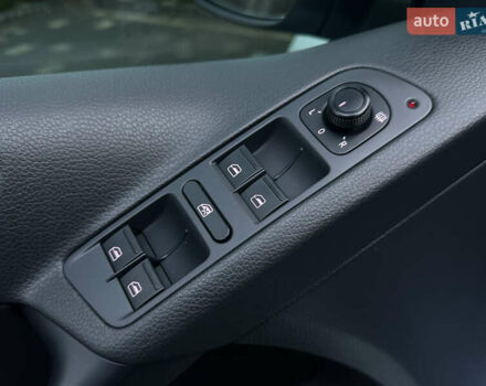 Белый Фольксваген Тигуан, объемом двигателя 2 л и пробегом 176 тыс. км за 12650 $, фото 32 на Automoto.ua