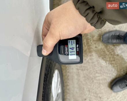 Белый Фольксваген Тигуан, объемом двигателя 2 л и пробегом 210 тыс. км за 23999 $, фото 98 на Automoto.ua