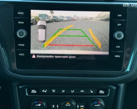 Белый Фольксваген Тигуан, объемом двигателя 2 л и пробегом 161 тыс. км за 24890 $, фото 20 на Automoto.ua