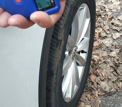 Белый Фольксваген Тигуан, объемом двигателя 2 л и пробегом 228 тыс. км за 13850 $, фото 79 на Automoto.ua