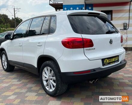 Белый Фольксваген Тигуан, объемом двигателя 2 л и пробегом 83 тыс. км за 14400 $, фото 4 на Automoto.ua