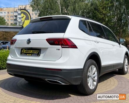 Білий Фольксваген Тігуан, об'ємом двигуна 2 л та пробігом 115 тис. км за 16999 $, фото 6 на Automoto.ua