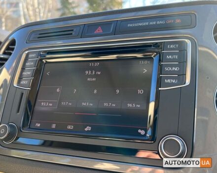 Білий Фольксваген Тігуан, об'ємом двигуна 2 л та пробігом 150 тис. км за 15999 $, фото 14 на Automoto.ua