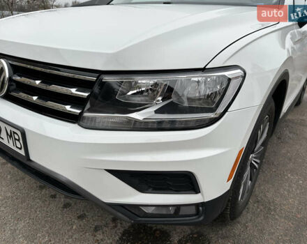 Білий Фольксваген Тігуан, об'ємом двигуна 1.98 л та пробігом 95 тис. км за 20900 $, фото 2 на Automoto.ua