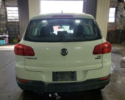 Білий Фольксваген Тігуан, об'ємом двигуна 2 л та пробігом 189 тис. км за 6400 $, фото 4 на Automoto.ua