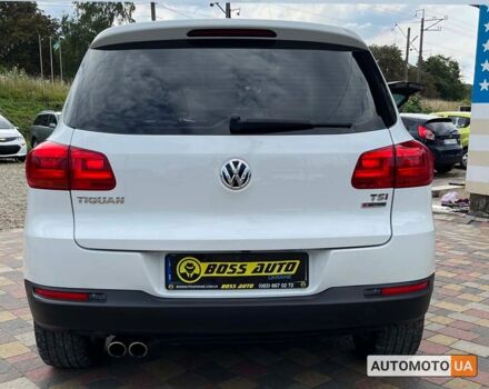 Белый Фольксваген Тигуан, объемом двигателя 2 л и пробегом 83 тыс. км за 14400 $, фото 5 на Automoto.ua
