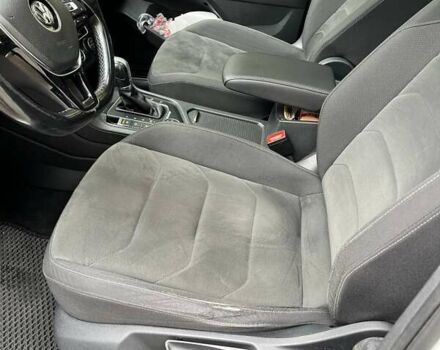 Белый Фольксваген Тигуан, объемом двигателя 1.97 л и пробегом 355 тыс. км за 19000 $, фото 5 на Automoto.ua