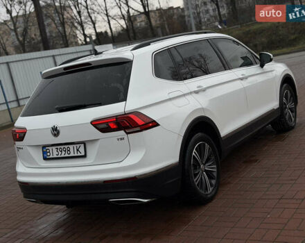 Білий Фольксваген Тігуан, об'ємом двигуна 1.98 л та пробігом 163 тис. км за 17500 $, фото 42 на Automoto.ua