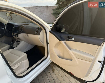 Белый Фольксваген Тигуан, объемом двигателя 1.98 л и пробегом 108 тыс. км за 14500 $, фото 24 на Automoto.ua