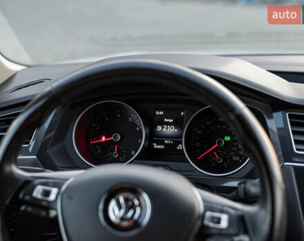 Білий Фольксваген Тігуан, об'ємом двигуна 2 л та пробігом 169 тис. км за 20900 $, фото 22 на Automoto.ua