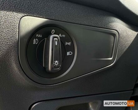 Білий Фольксваген Тігуан, об'ємом двигуна 2 л та пробігом 115 тис. км за 16999 $, фото 16 на Automoto.ua