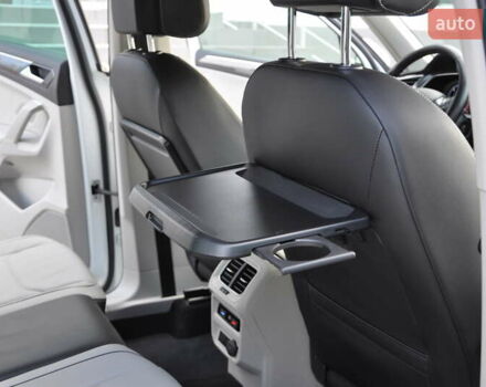 Белый Фольксваген Тигуан, объемом двигателя 1.98 л и пробегом 54 тыс. км за 27700 $, фото 20 на Automoto.ua