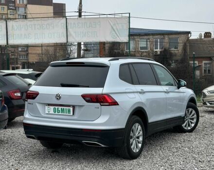Белый Фольксваген Тигуан, объемом двигателя 2 л и пробегом 99 тыс. км за 18450 $, фото 2 на Automoto.ua