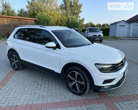 Білий Фольксваген Тігуан, об'ємом двигуна 1.97 л та пробігом 207 тис. км за 26500 $, фото 4 на Automoto.ua