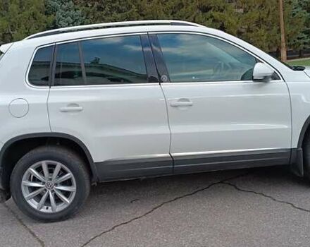 Белый Фольксваген Тигуан, объемом двигателя 2 л и пробегом 228 тыс. км за 13850 $, фото 21 на Automoto.ua
