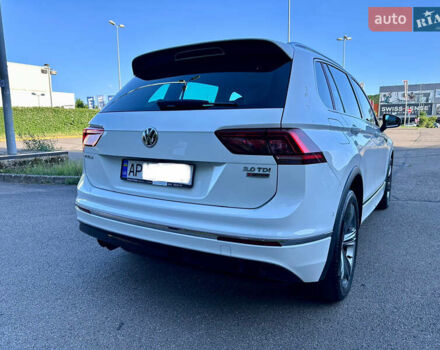 Білий Фольксваген Тігуан, об'ємом двигуна 1.97 л та пробігом 297 тис. км за 27000 $, фото 11 на Automoto.ua