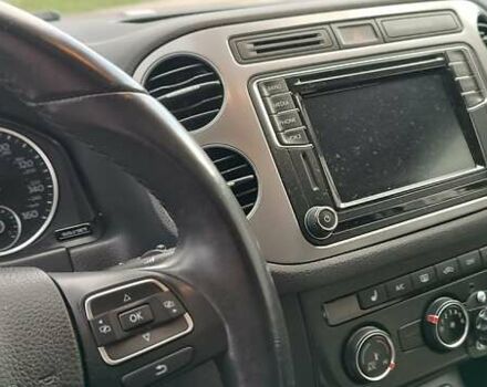 Белый Фольксваген Тигуан, объемом двигателя 2 л и пробегом 228 тыс. км за 13850 $, фото 35 на Automoto.ua