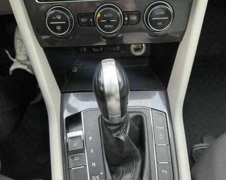 Белый Фольксваген Тигуан, объемом двигателя 1.98 л и пробегом 200 тыс. км за 21950 $, фото 32 на Automoto.ua