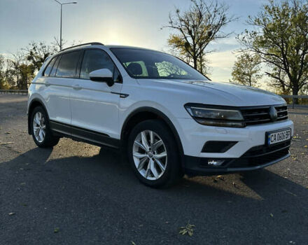 Белый Фольксваген Тигуан, объемом двигателя 1.97 л и пробегом 146 тыс. км за 25900 $, фото 1 на Automoto.ua