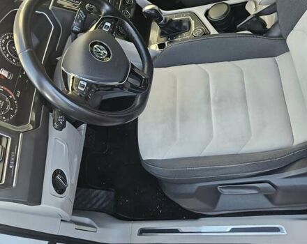 Білий Фольксваген Тігуан, об'ємом двигуна 1.97 л та пробігом 85 тис. км за 30000 $, фото 4 на Automoto.ua