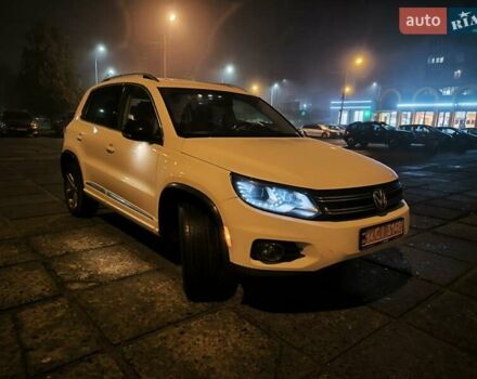 Белый Фольксваген Тигуан, объемом двигателя 1.98 л и пробегом 145 тыс. км за 14200 $, фото 69 на Automoto.ua