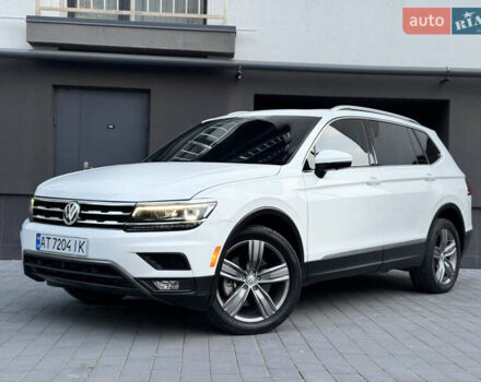 Білий Фольксваген Тігуан, об'ємом двигуна 1.98 л та пробігом 74 тис. км за 22222 $, фото 5 на Automoto.ua