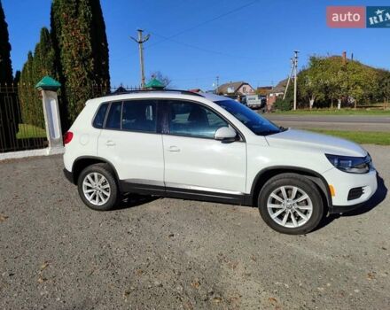 Белый Фольксваген Тигуан, объемом двигателя 2 л и пробегом 93 тыс. км за 13500 $, фото 11 на Automoto.ua