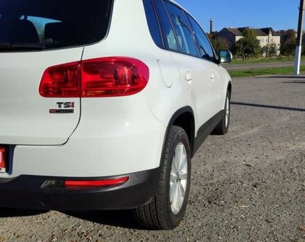 Белый Фольксваген Тигуан, объемом двигателя 2 л и пробегом 93 тыс. км за 13500 $, фото 9 на Automoto.ua