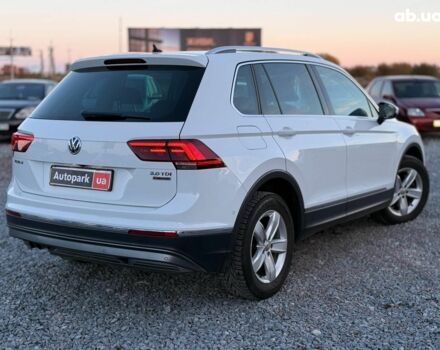 Белый Фольксваген Тигуан, объемом двигателя 2 л и пробегом 161 тыс. км за 24890 $, фото 8 на Automoto.ua