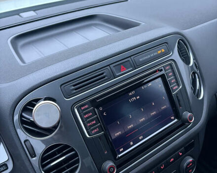 Білий Фольксваген Тігуан, об'ємом двигуна 1.98 л та пробігом 156 тис. км за 16300 $, фото 17 на Automoto.ua