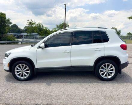 Білий Фольксваген Тігуан, об'ємом двигуна 2 л та пробігом 55 тис. км за 3200 $, фото 3 на Automoto.ua