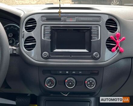 Белый Фольксваген Тигуан, объемом двигателя 2 л и пробегом 83 тыс. км за 14400 $, фото 15 на Automoto.ua