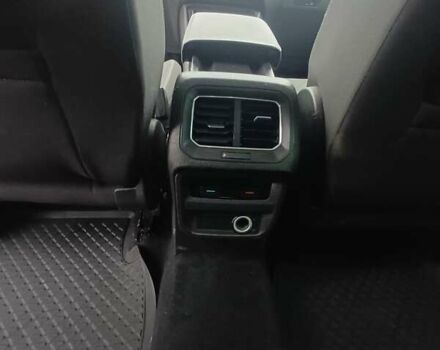 Белый Фольксваген Тигуан, объемом двигателя 1.98 л и пробегом 195 тыс. км за 25000 $, фото 13 на Automoto.ua