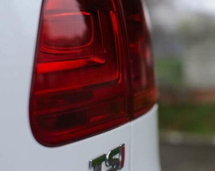 Белый Фольксваген Тигуан, объемом двигателя 1.98 л и пробегом 145 тыс. км за 14200 $, фото 54 на Automoto.ua