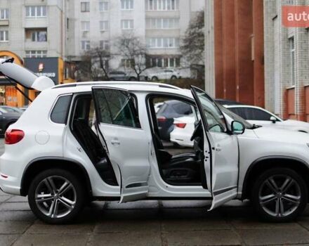 Белый Фольксваген Тигуан, объемом двигателя 1.98 л и пробегом 145 тыс. км за 14200 $, фото 36 на Automoto.ua