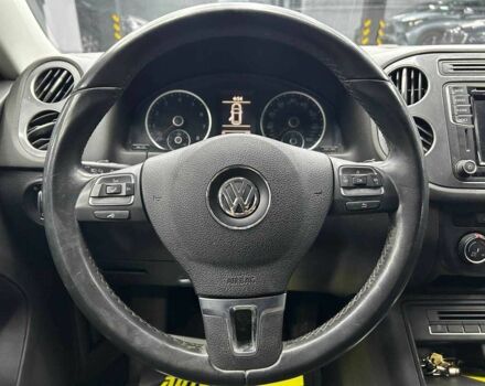 Білий Фольксваген Тігуан, об'ємом двигуна 2 л та пробігом 166 тис. км за 14200 $, фото 10 на Automoto.ua