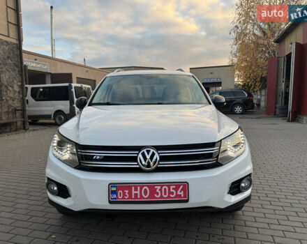 Белый Фольксваген Тигуан, объемом двигателя 2 л и пробегом 54 тыс. км за 15200 $, фото 37 на Automoto.ua
