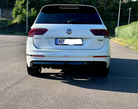 Білий Фольксваген Тігуан, об'ємом двигуна 1.97 л та пробігом 297 тис. км за 27000 $, фото 9 на Automoto.ua