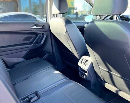 Білий Фольксваген Тігуан, об'ємом двигуна 2 л та пробігом 201 тис. км за 18600 $, фото 8 на Automoto.ua