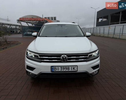 Білий Фольксваген Тігуан, об'ємом двигуна 1.98 л та пробігом 163 тис. км за 17500 $, фото 2 на Automoto.ua