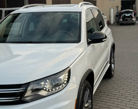 Белый Фольксваген Тигуан, объемом двигателя 2 л и пробегом 54 тыс. км за 15200 $, фото 47 на Automoto.ua