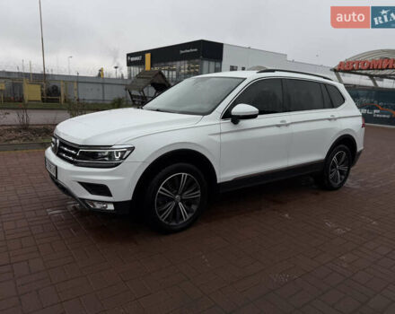 Білий Фольксваген Тігуан, об'ємом двигуна 1.98 л та пробігом 163 тис. км за 17500 $, фото 11 на Automoto.ua