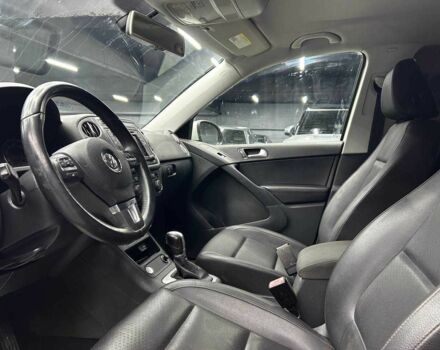 Білий Фольксваген Тігуан, об'ємом двигуна 2 л та пробігом 166 тис. км за 14200 $, фото 7 на Automoto.ua