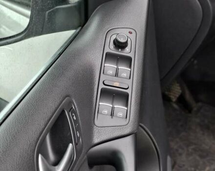 Белый Фольксваген Тигуан, объемом двигателя 1.98 л и пробегом 145 тыс. км за 14200 $, фото 16 на Automoto.ua