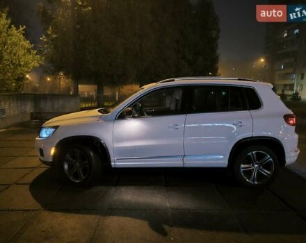 Белый Фольксваген Тигуан, объемом двигателя 1.98 л и пробегом 145 тыс. км за 14200 $, фото 71 на Automoto.ua