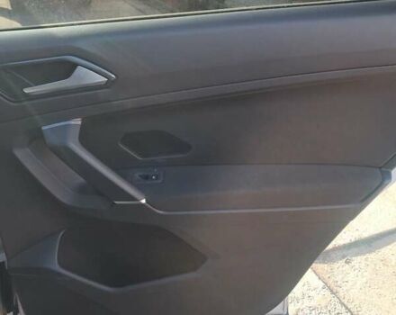 Белый Фольксваген Тигуан, объемом двигателя 2 л и пробегом 243 тыс. км за 13700 $, фото 11 на Automoto.ua